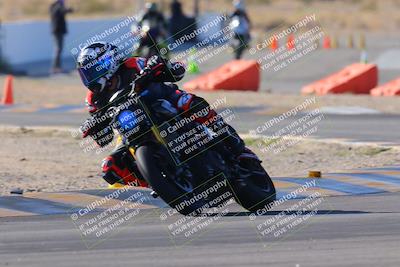 media/Dec-10-2023-SoCal Trackdays (Sun) [[0ce70f5433]]/Turn 2 (10am)/